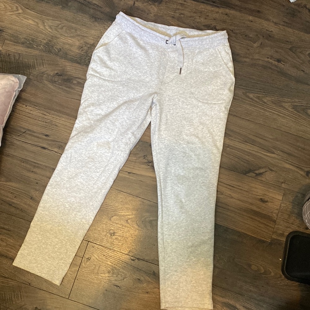 Green tea sweat pants size large soft material